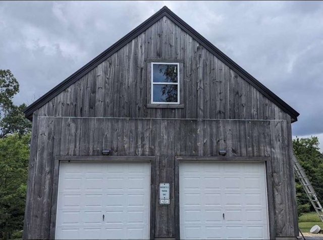 Roofing on a two-door garage
