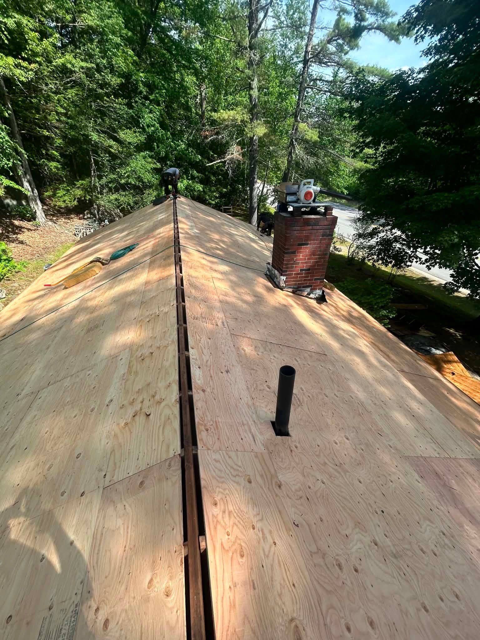 Roof Repairs and Leak Tracing